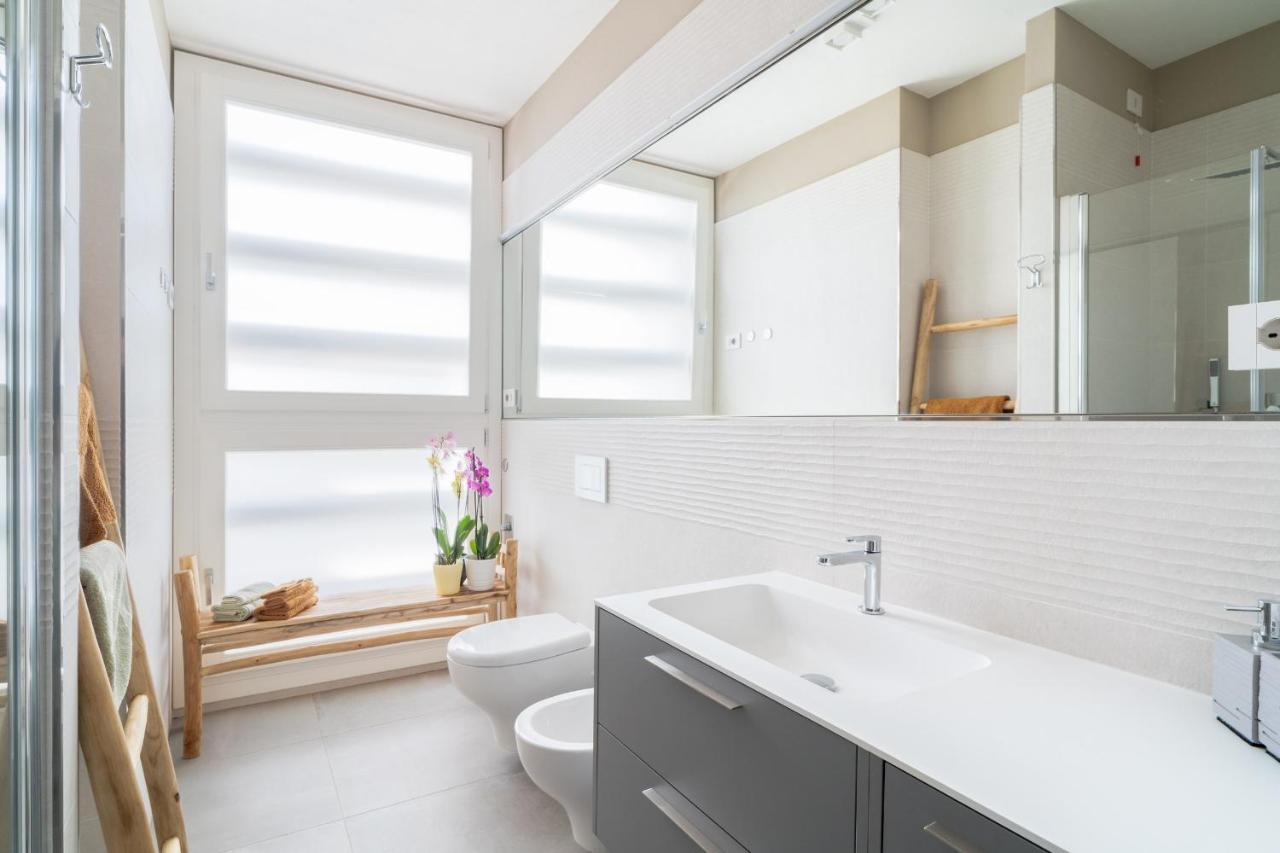 Louxory Accomodation Cagliari 아파트 외부 사진